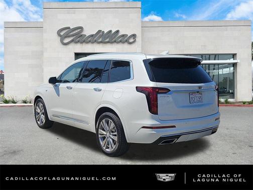 2023 Cadillac XT6 Premium Luxury FWD