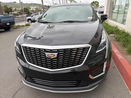 2020 Cadillac XT5 Premium Luxury