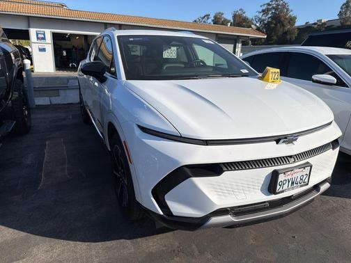 2024 Chevrolet Equinox EV 2LT