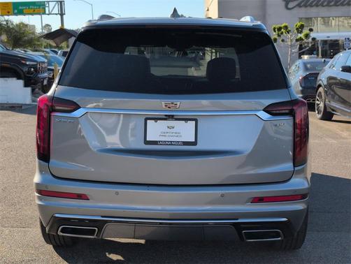 2025 Cadillac XT6 Premium Luxury FWD