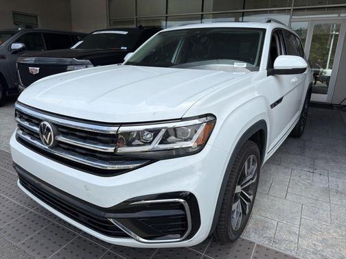 Pure White 2021 Volkswagen Atlas 3.6L SEL