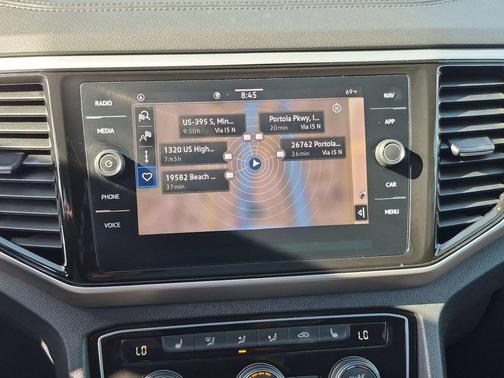 Pure White 2021 Volkswagen Atlas 3.6L SEL