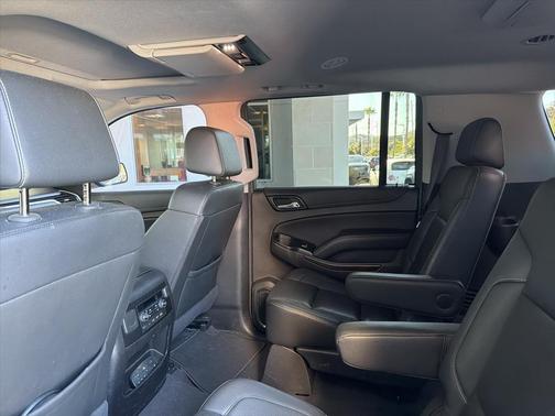 2020 GMC Yukon XL SLT