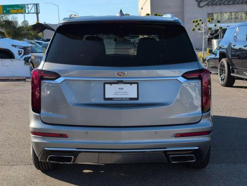 2023 Cadillac XT6 Luxury FWD