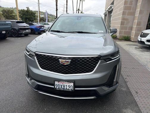 2023 Cadillac XT6 Luxury FWD