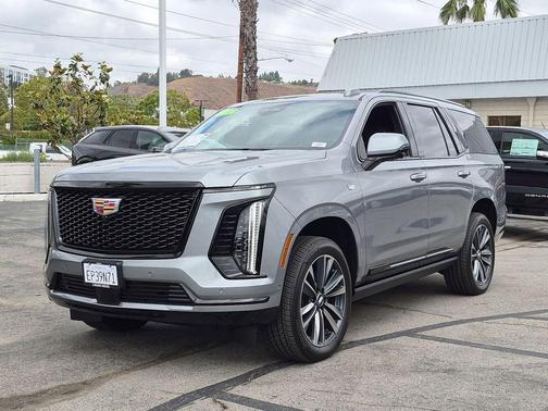 Argent Silver Metallic 2026 Cadillac Escalade Sport
