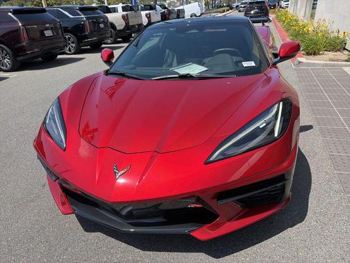 Red Mist Metallic Tintcoat 2025 Chevrolet Corvette Stingray w/1LT