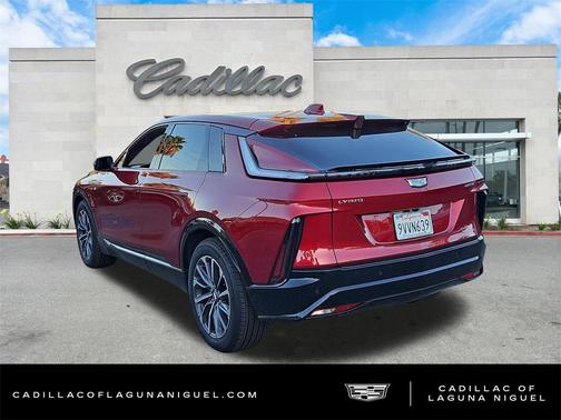 2025 Cadillac LYRIQ Sport