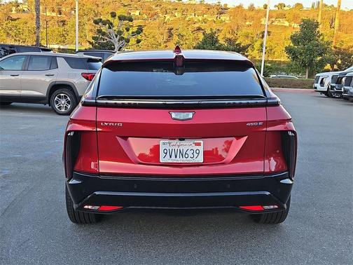 2025 Cadillac LYRIQ Sport