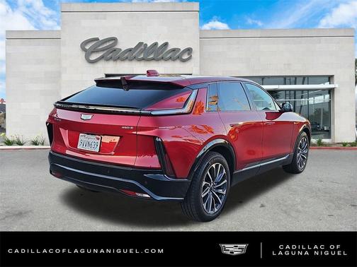 2025 Cadillac LYRIQ Sport