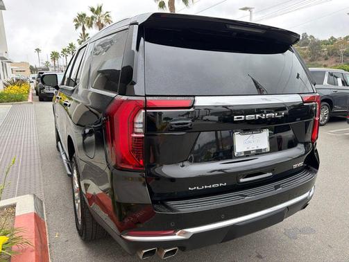 Onyx Black 2025 GMC Yukon Denali