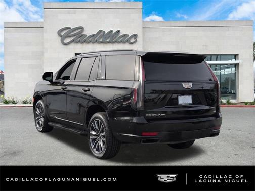 2023 Cadillac Escalade Sport