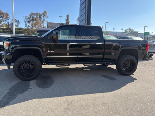 2019 GMC Sierra 2500 Denali