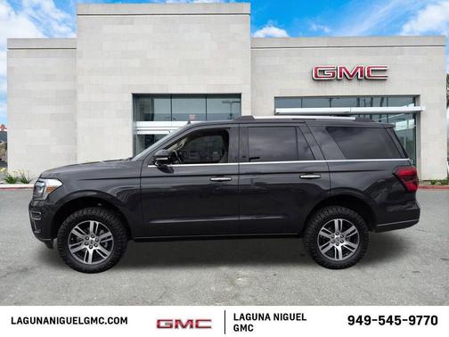Black 2023 Ford Expedition Limited