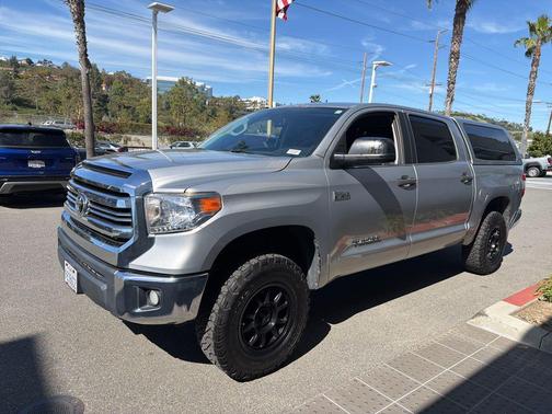 2016 Toyota Tundra SR5