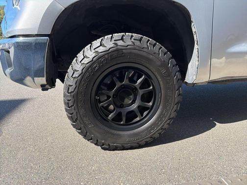 2016 Toyota Tundra SR5