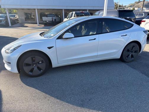 2023 Tesla Model 3 Standard Range