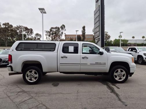 Summit White 2011 GMC Sierra 2500 Denali