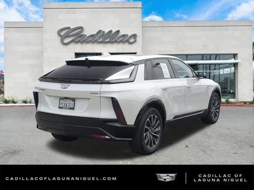 2025 Cadillac LYRIQ Sport