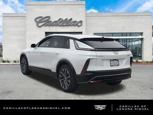 2025 Cadillac LYRIQ Sport