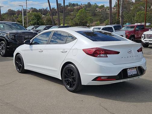 2019 Hyundai ELANTRA Value Edition