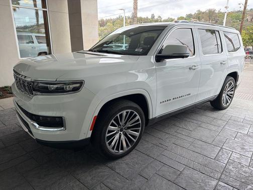 Bright White Clearcoat 2022 Jeep Grand Wagoneer Series III