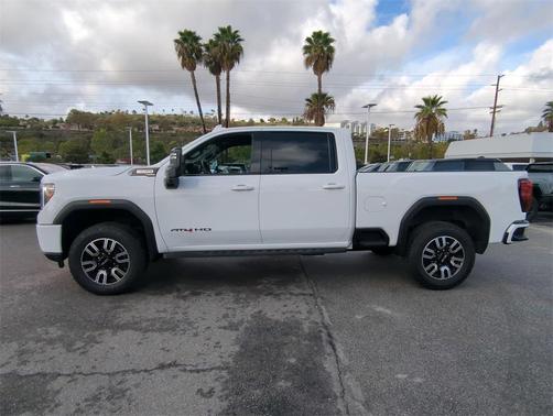 2023 GMC Sierra 2500 AT4