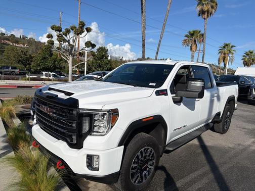 2023 GMC Sierra 2500 AT4