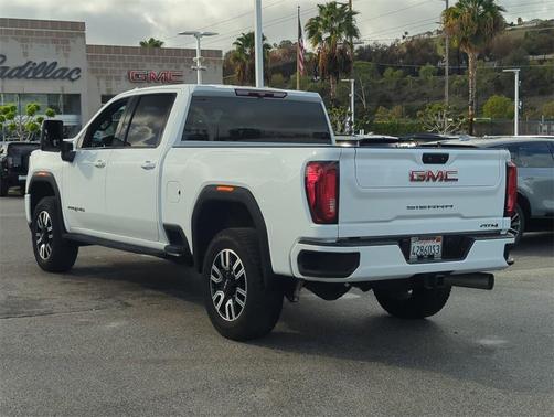 2023 GMC Sierra 2500 AT4