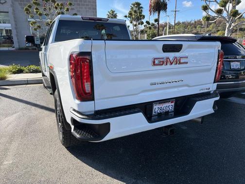 2023 GMC Sierra 2500 AT4