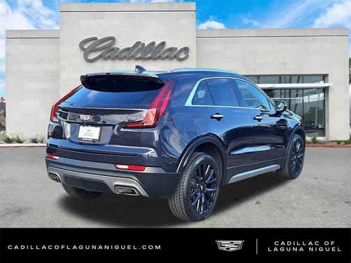2023 Cadillac XT4 Premium Luxury