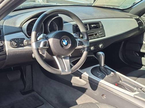 Jet Black 2008 BMW Z4 3.0si Roadster