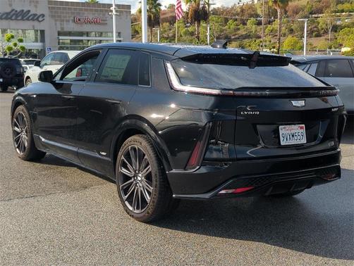 2026 Cadillac LYRIQ V