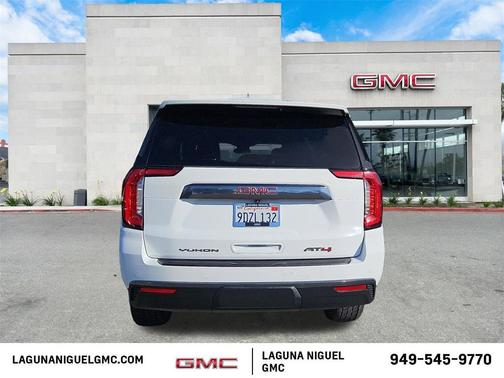 2023 GMC Yukon XL AT4