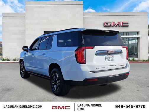 2023 GMC Yukon XL AT4