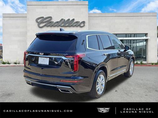 2023 Cadillac XT6 Luxury FWD