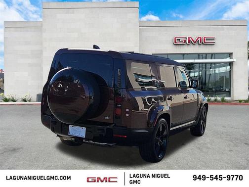 2023 Land Rover Defender First Edition