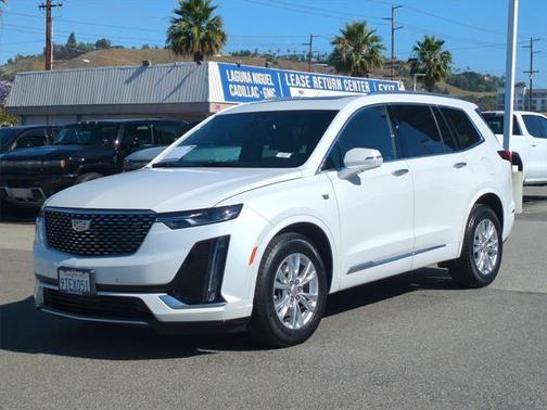 2025 Cadillac XT6 Luxury FWD