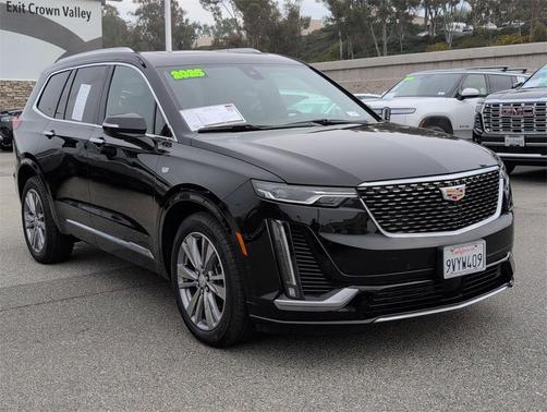 2025 Cadillac XT6 Premium Luxury AWD