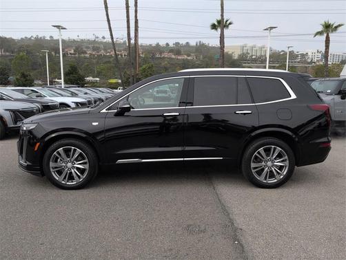 2025 Cadillac XT6 Premium Luxury AWD