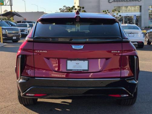 2024 Cadillac LYRIQ Tech