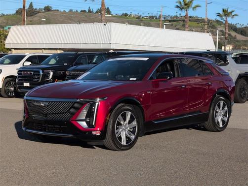 2024 Cadillac LYRIQ Tech