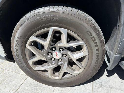 Titanium Rush Metallic 2023 GMC Sierra 1500 SLT
