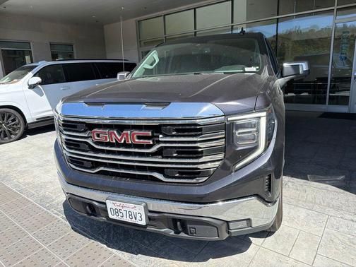 Titanium Rush Metallic 2023 GMC Sierra 1500 SLT