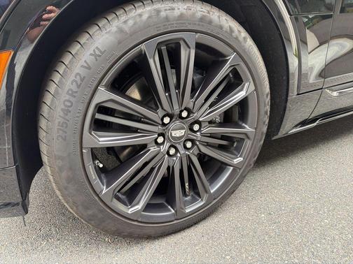 Stellar Black Metallic 2026 Cadillac LYRIQ V