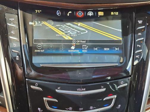 Crystal White Tricoat 2018 Cadillac Escalade Premium Luxury