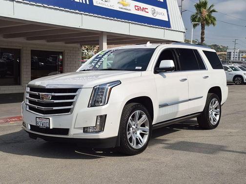 Crystal White Tricoat 2018 Cadillac Escalade Premium Luxury