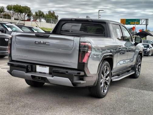 2024 GMC Sierra EV Denali Edition 1