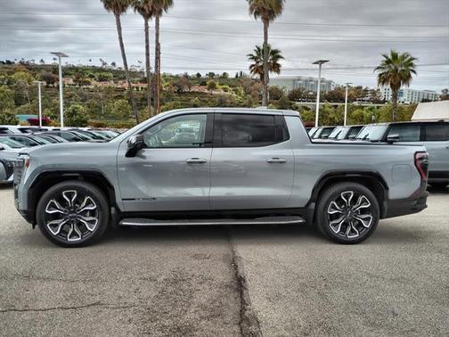 2024 GMC Sierra EV Denali Edition 1