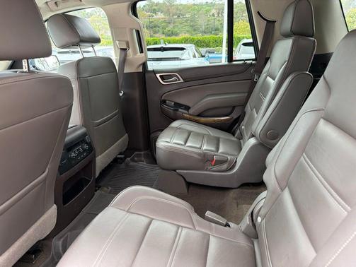 Dark Sapphire Blue Metallic 2017 GMC Yukon Denali